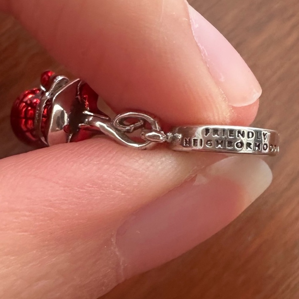 NWOT Pandora x Marvel Spider-man Charm - Picture 10 of 11